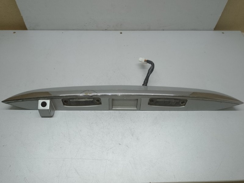 Панель подсветки номера HYUNDAI ELANTRA HD 06-11 87371-2Q020 Б/У