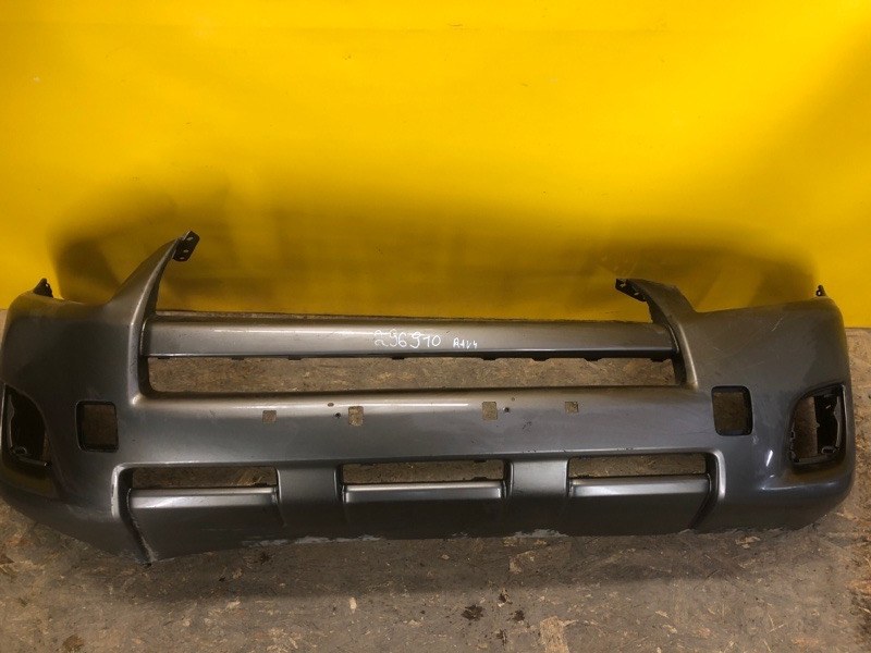 Запчасть бампер передний TOYOTA RAV4 05-12 52119-42710 Б/У Бампер передний TOYOTA RAV4 05-12 52119-42710 Б/У