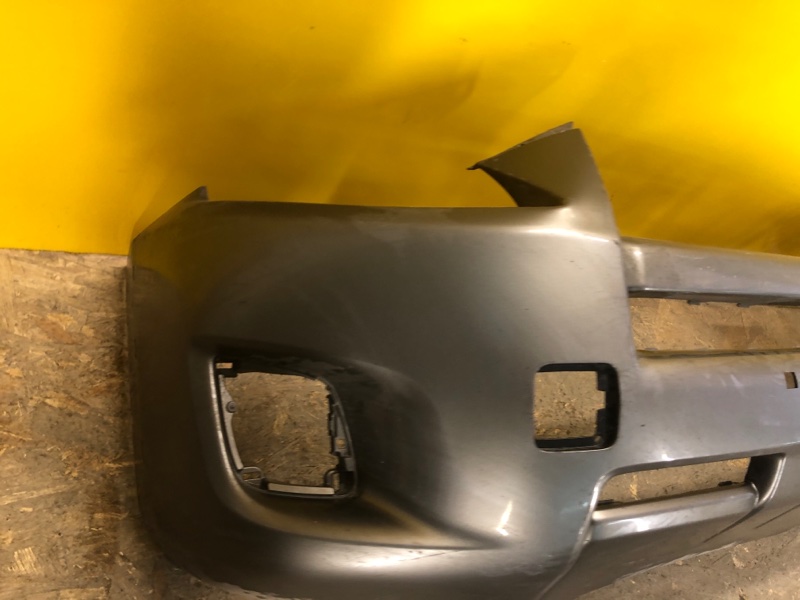 Бампер передний TOYOTA RAV4 05-12 Бампер передний TOYOTA RAV4 05-12