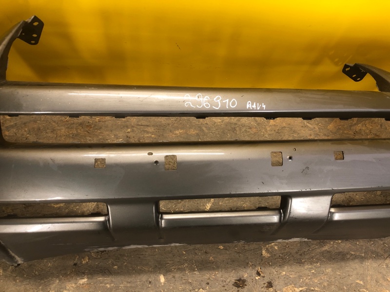 Бампер передний RAV4 05-12 Бампер передний RAV4 05-12