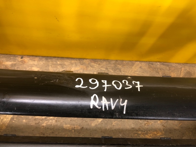 Бампер передний RAV4 05-12 Бампер передний RAV4 05-12