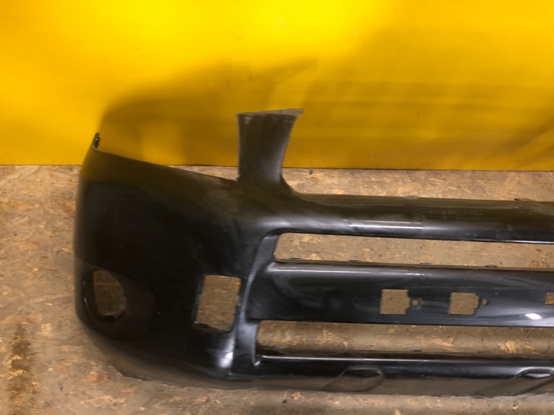 Бампер передний RAV4 05-12 Бампер передний RAV4 05-12