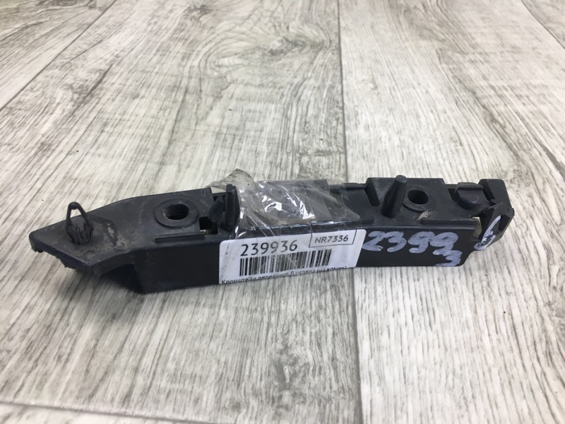 Кронштейн переднего бампера (на крыле) левый FOCUS 10-18 2017 CB8 2.0 XQDA