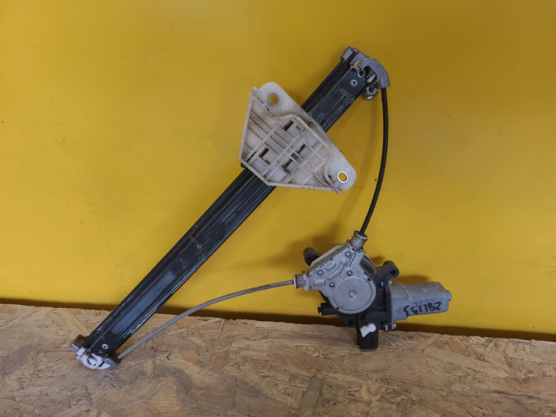 Стеклоподъемник задний правый HONDA ACCORD CL7 / TSX 03-08