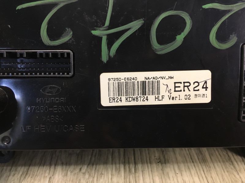 Блок управления печкой SONATA LF 2014- 2016 LF 2.0 G4NG Блок управления печкой SONATA LF 2014- 2016 LF 2.0 G4NG