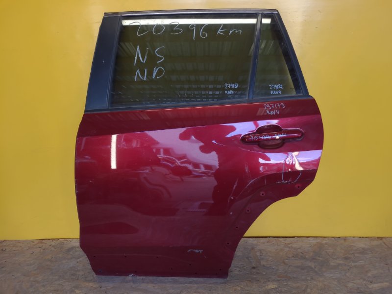 Запчасть дверь задняя левая TOYOTA RAV4 18- 6700442190 Б/У Дверь задняя левая TOYOTA RAV4 18- 6700442190 Б/У