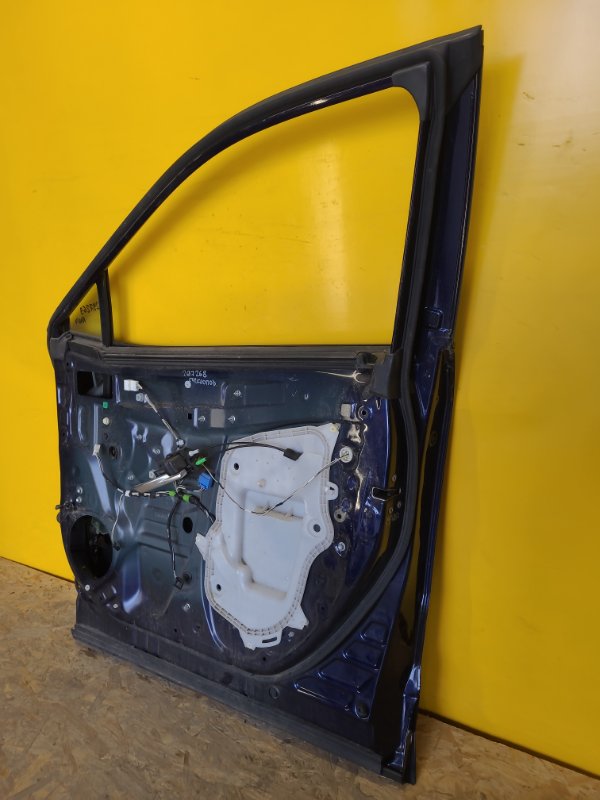 Дверь передняя правая RAV4 18- Дверь передняя правая RAV4 18-