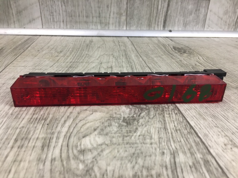 Стоп-сигнал FORD FIESTA 08-17 2017 1.6 C16HDEZ BE8Z-13A613-B Б/У