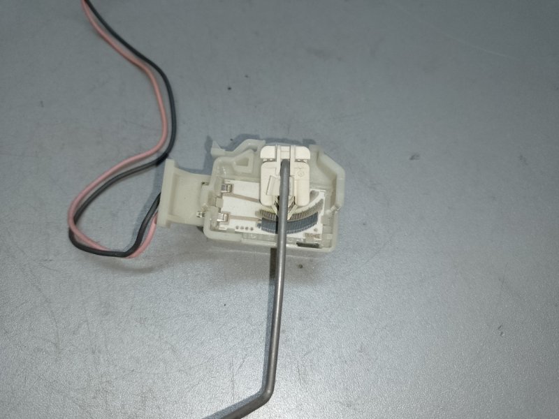 Датчик уровня топлива CT200 11-17 Датчик уровня топлива CT200 11-17