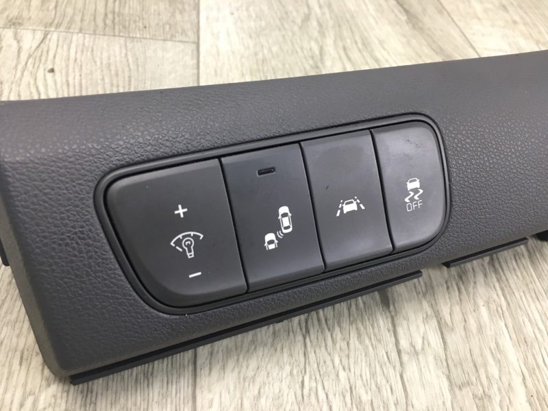 Блок кнопок торпедо NIRO 16- 2017 1.6 G4LE