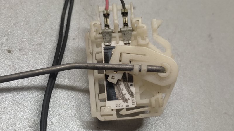 Датчик уровня топлива LANCER X 10 07-15