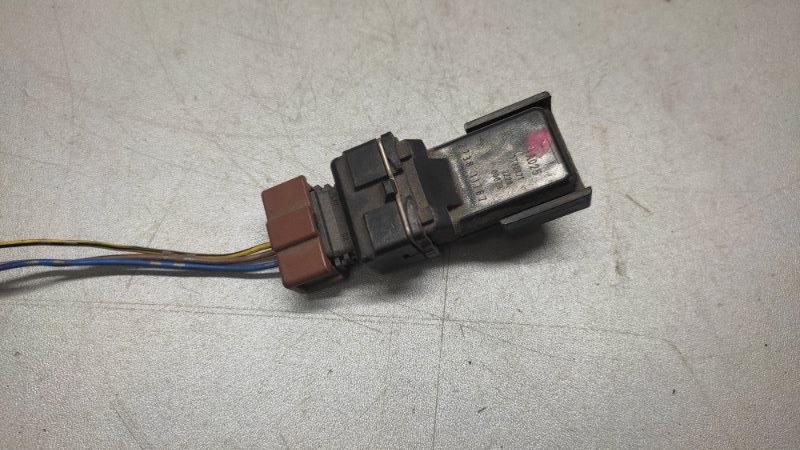 Датчик давления топлива MITSUBISHI LANCER X 10 07-15 8651A025 Б/У