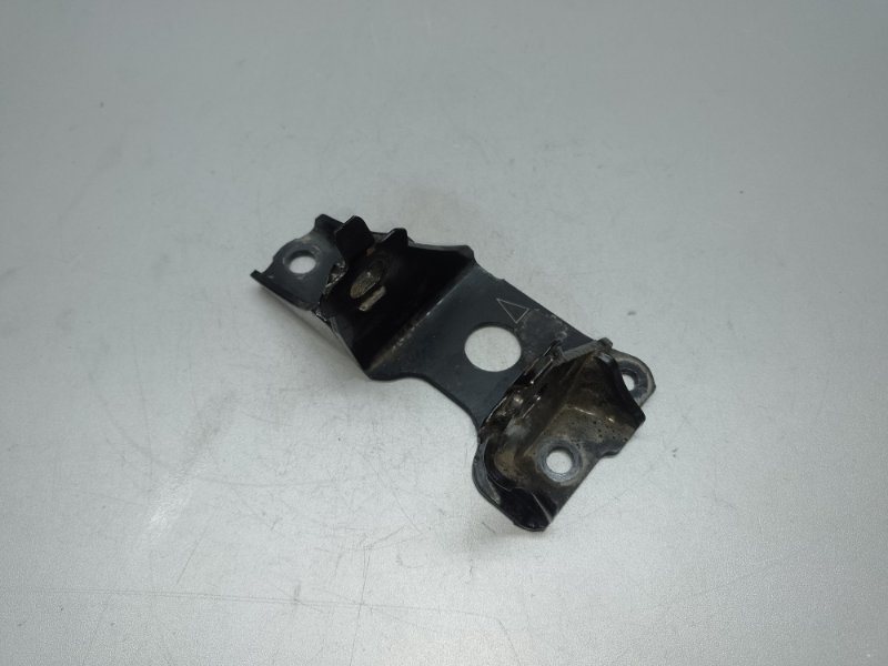 Кронштейн двигателя левый PRIUS - 30 09-17