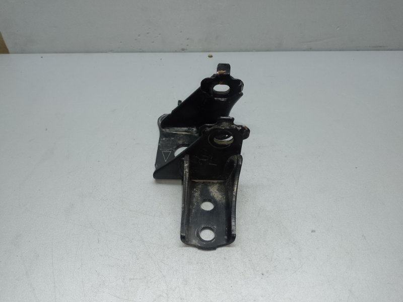 Кронштейн двигателя левый PRIUS - 30 09-17