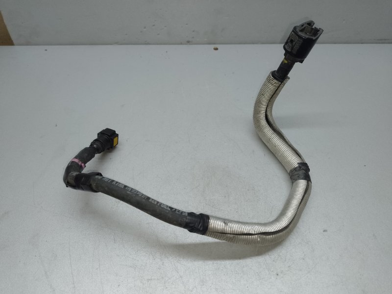 Трубка топливная TOYOTA PRIUS - 30 09-17 23901-37100 Б/У