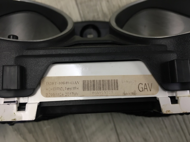 Панель приборов FIESTA 08-17 2017 1.6 C16HDEZ Панель приборов FIESTA 08-17 2017 1.6 C16HDEZ