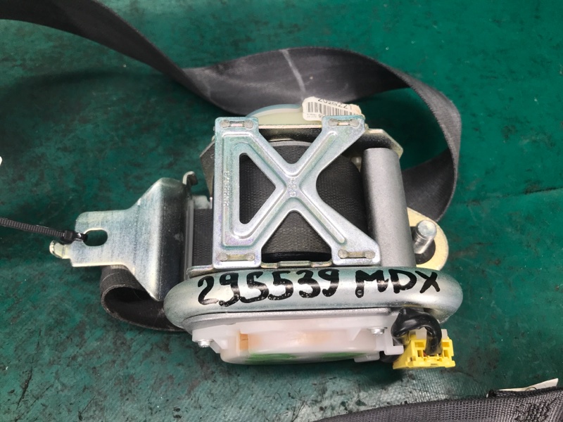 Ремень безопасности передний правый ACURA MDX (YD2) 06-13 3.7 J37A1 Ремень безопасности передний правый ACURA MDX (YD2) 06-13 3.7 J37A1