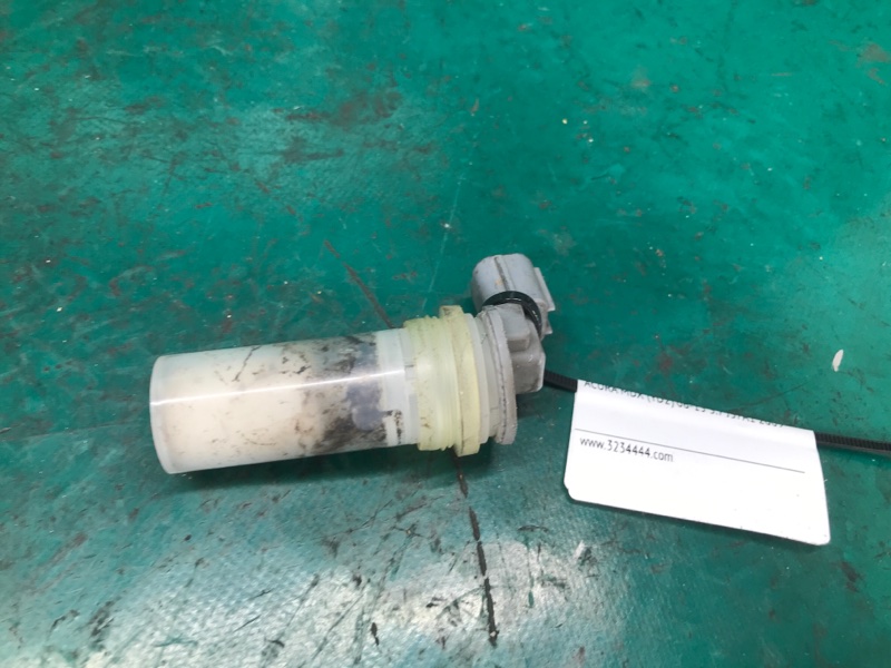 Датчик уровня бачка омывателя MDX (YD2) 06-13 2009 3.7 J37A1