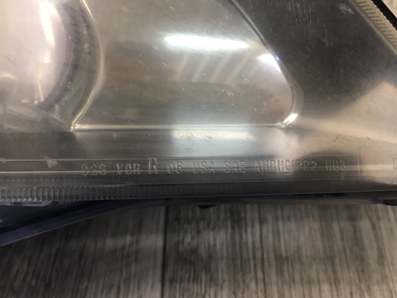 Фара правая MDX (YD2) 06-13 2007 YD2 3.7 J37A1 Фара правая MDX (YD2) 06-13 2007 YD2 3.7 J37A1