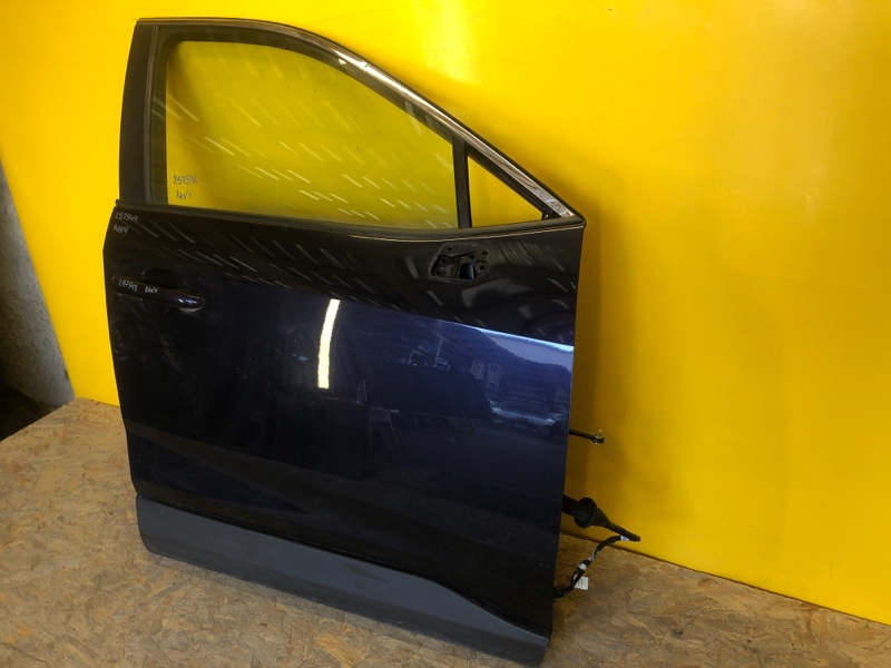 Дверь передняя правая RAV4 18- Дверь передняя правая RAV4 18-
