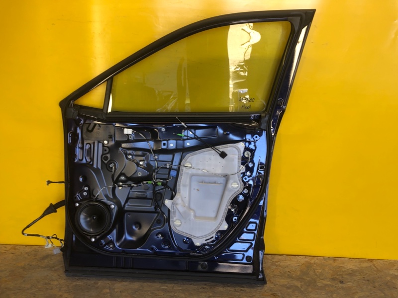 Дверь передняя правая RAV4 18- Дверь передняя правая RAV4 18-