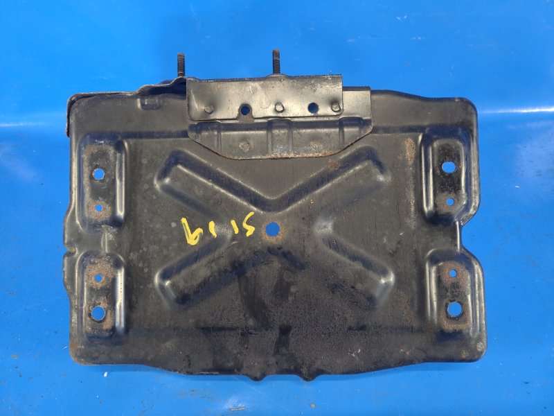 Полка аккумулятора SUZUKI SX4 06-13 2.0 J20A