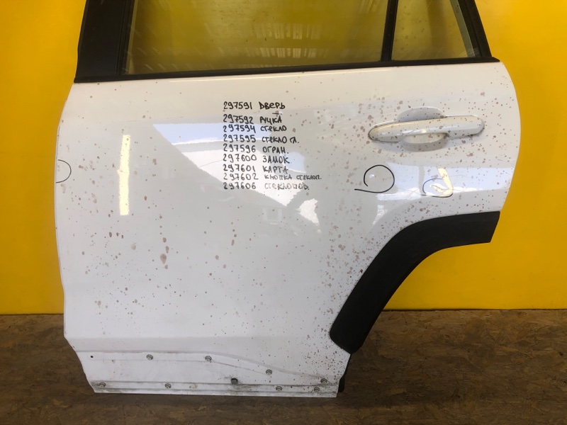 Дверь задняя левая RAV4 18- Дверь задняя левая RAV4 18-