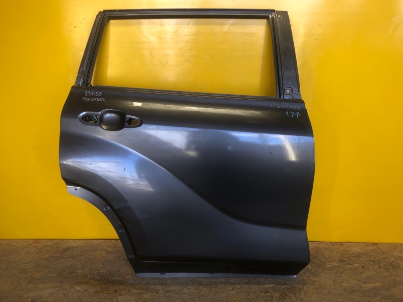 Запчасть дверь задняя правая TOYOTA HIGHLANDER 2020- 670030E190 Б/У Дверь задняя правая TOYOTA HIGHLANDER 2020- 670030E190 Б/У