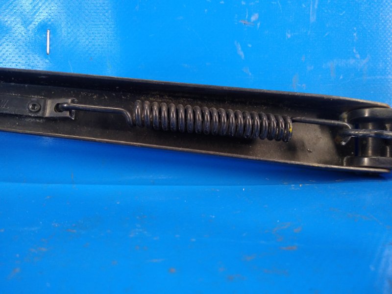 Поводок стеклоочистителя передний SX4 06-13 2008 2.0 J20A