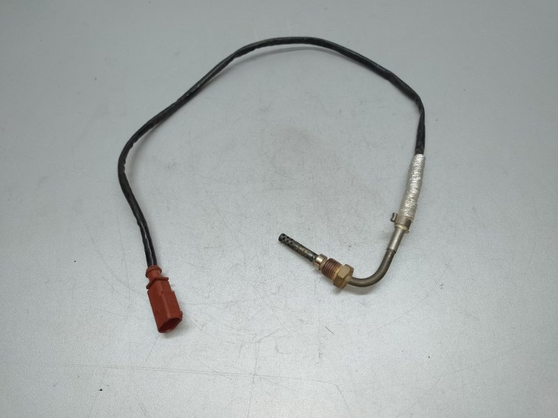 Датчик температуры выхлопных газов VOLKSWAGEN JETTA USA 10-17 03L 906 088 J Б/У