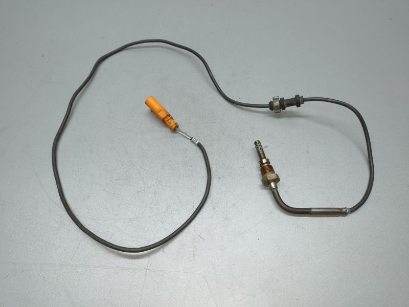 Датчик температуры выхлопных газов VOLKSWAGEN JETTA USA 10-17 03L 906 088 G Б/У