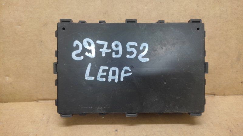 Блок комфорта NISSAN LEAF 10-17