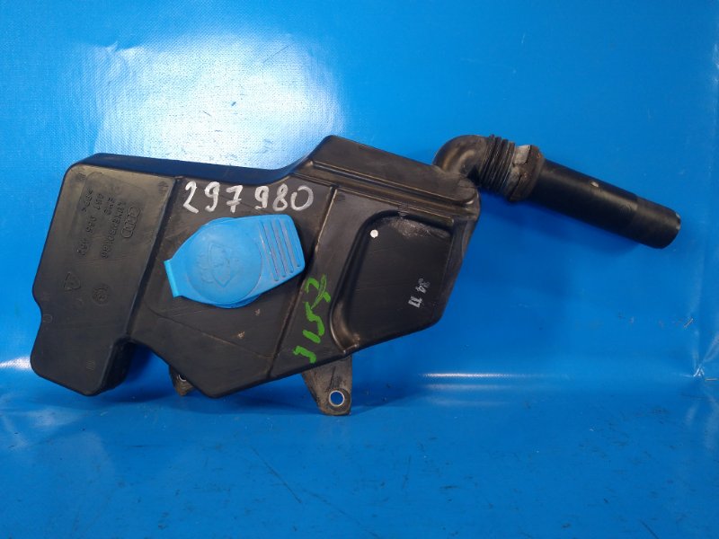 Запчасть горловина бачка стеклоомывателя AUDI A6 (C7) 11-18 2011 CGXB 3.0T 4G2955462 Б/У Горловина бачка стеклоомывателя AUDI A6 (C7) 11-18 2011 CGXB 3.0T 4G2955462 Б/У