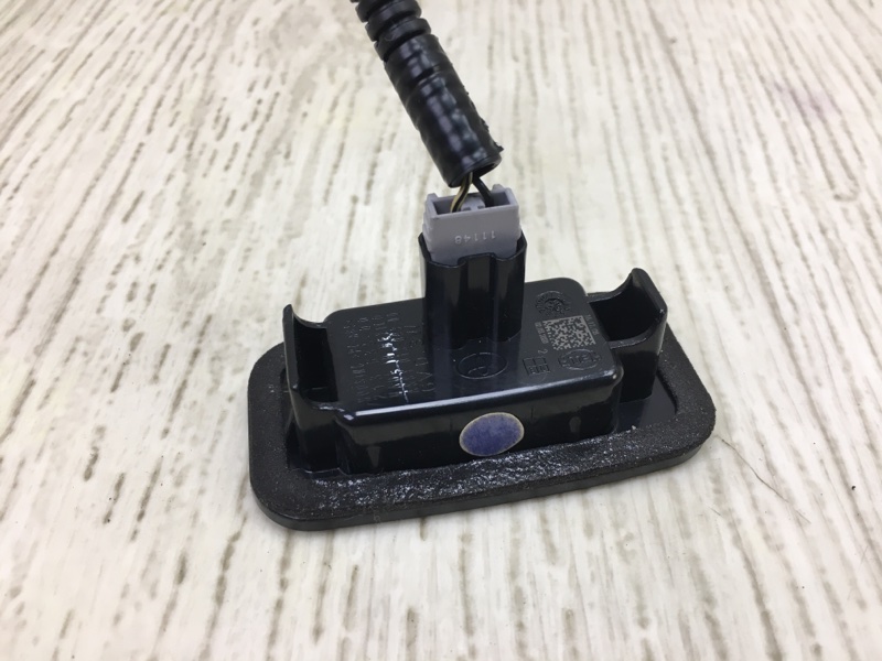 Подсветка номера CAMRY 70 17- 2020 GSV70 2.5 A25AFKS Подсветка номера CAMRY 70 17- 2020 GSV70 2.5 A25AFKS