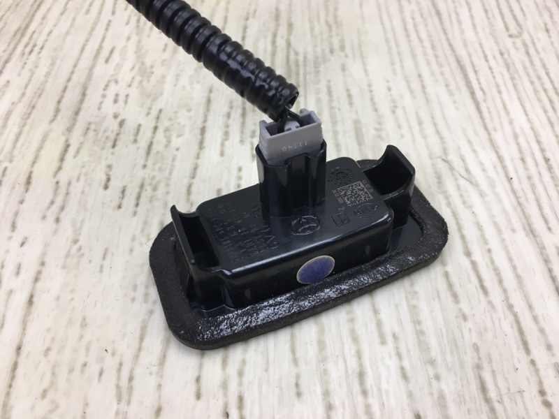 Подсветка номера CAMRY 70 17- 2020 GSV70 2.5 A25AFKS Подсветка номера CAMRY 70 17- 2020 GSV70 2.5 A25AFKS