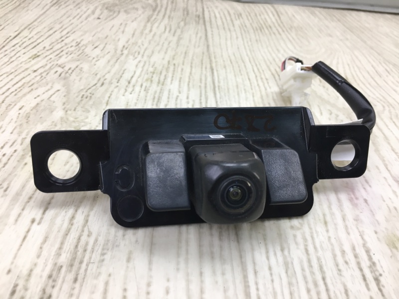 Камера заднего вида TOYOTA CAMRY 70 17- 2020 GSV70 2.5 A25AFKS 8679006090 Б/У