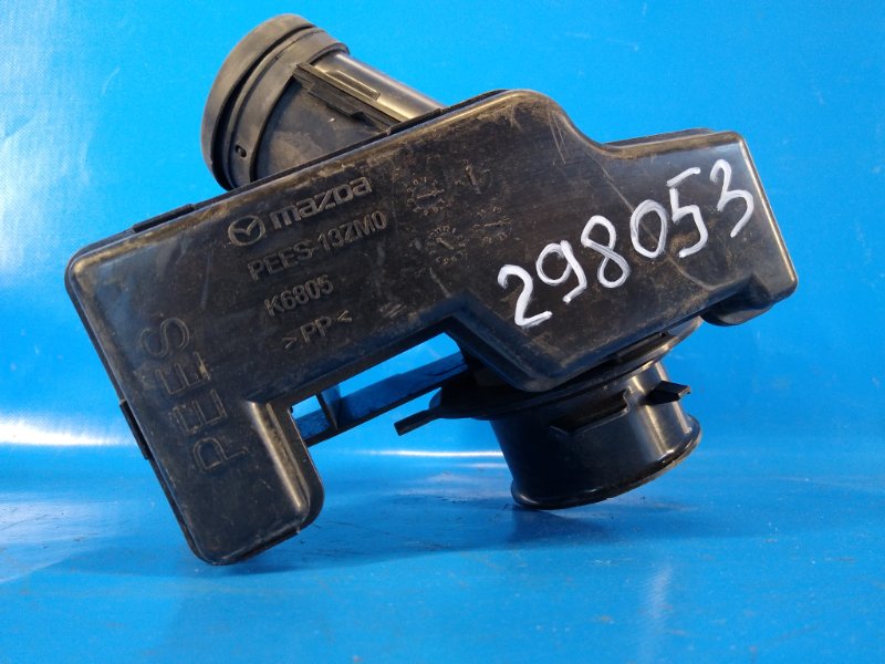 Запчасть резонатор воздушного фильтра MAZDA MX-5 15- 2018 ND 2.0 PE-VPS PEES-13-20X Б/У Резонатор воздушного фильтра MAZDA MX-5 15- 2018 ND 2.0 PE-VPS PEES-13-20X Б/У