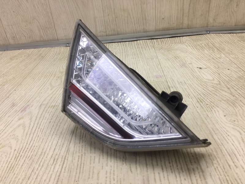 Фонарь внутренний левый HYUNDAI SONATA YF 10-14 YF 2.4 G4KK