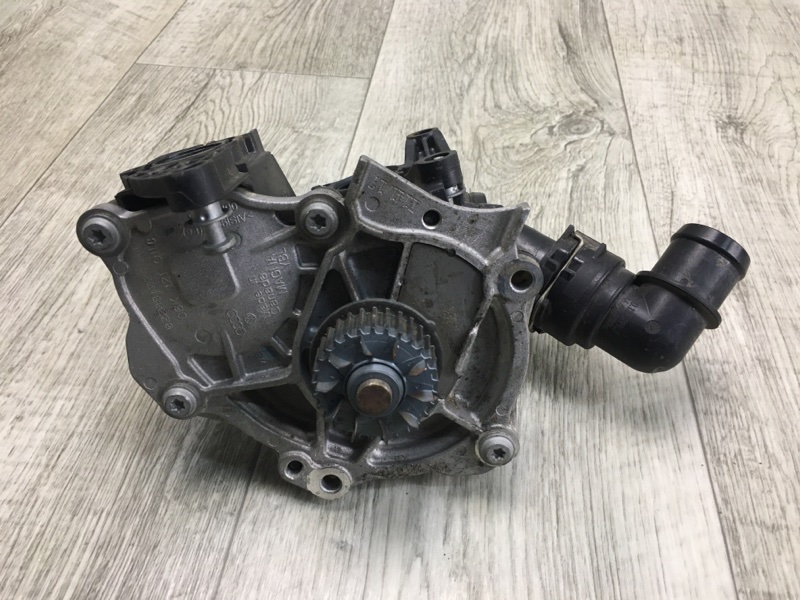 Помпа PASSAT B8 14- 2015 A32 1.8 CPRA