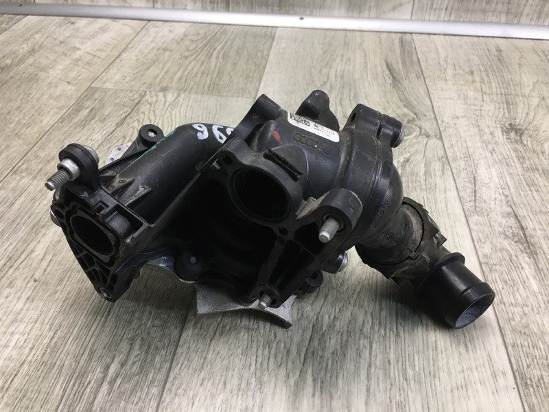 Помпа PASSAT B8 14- 2015 A32 1.8 CPRA