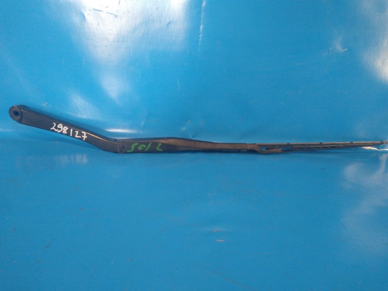 Поводок стеклоочистителя передний левый TOYOTA CAMRY 40 06-11 2010 2.5 2ARFE 85221-06050 Б/У