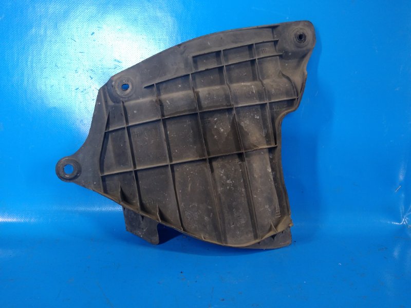 Пыльник крыла передний правый CAMRY 40 06-11 2010 2.5 2ARFE