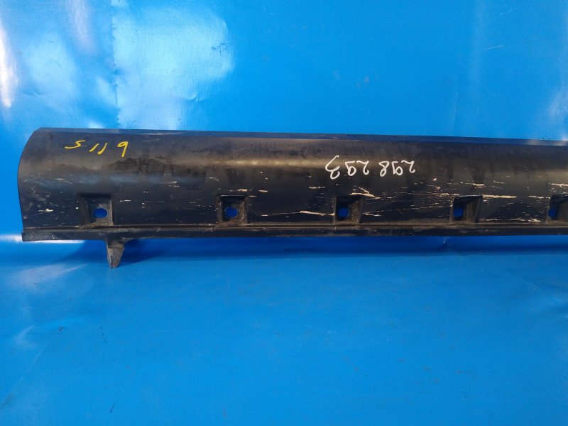 Накладка порога наружная правая SX4 06-13 2008 2.0 J20A