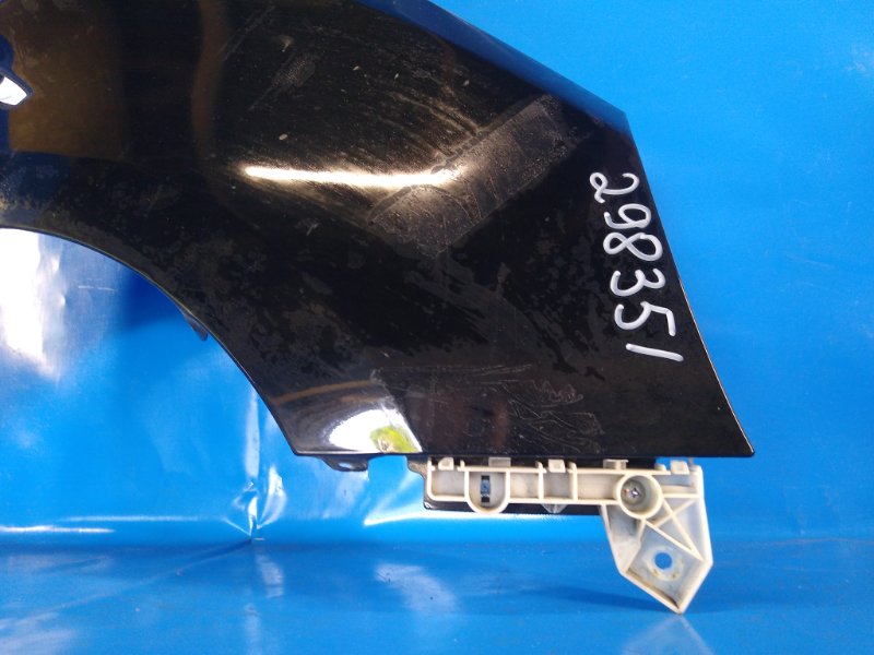 Крыло переднее правое MITSUBISHI MIRAGE 13- 1.2 3A92 Крыло переднее правое MITSUBISHI MIRAGE 13- 1.2 3A92