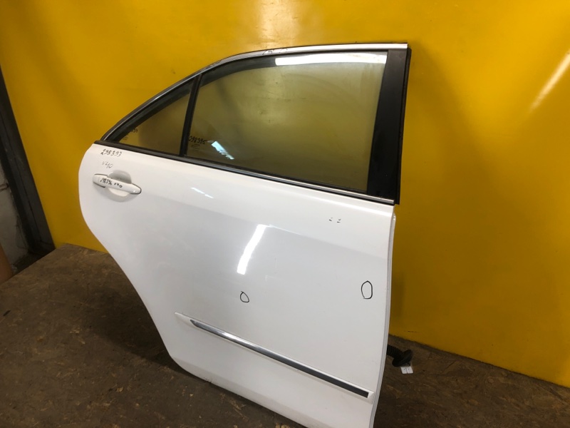 Дверь задняя правая CAMRY 40 06-11 Дверь задняя правая CAMRY 40 06-11