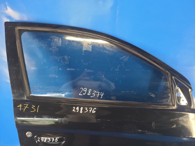 Запчасть стекло двери переднее правое MITSUBISHI MIRAGE 13- 2013 1.2 3A92 5706A320 Б/У Стекло двери переднее правое MITSUBISHI MIRAGE 13- 2013 1.2 3A92 5706A320 Б/У