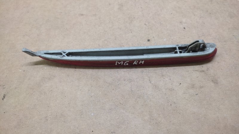 Катафот R правый MAZDA 6 GG 02-07