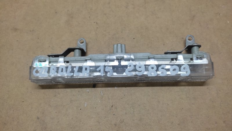 Стоп-сигнал TOYOTA COROLLA 150 06-13 81006-02060 Б/У