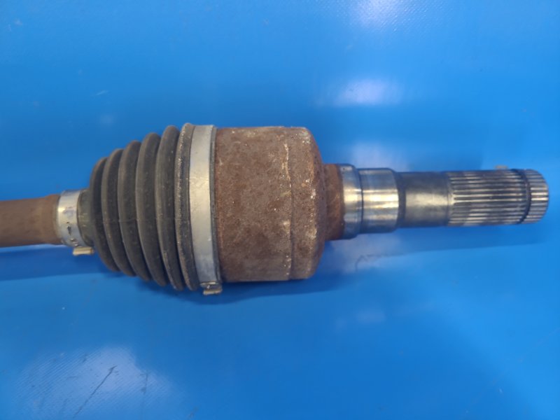 Привод задний правый FORD MUSTANG 15- S550 2.3 C23HD0D Привод задний правый FORD MUSTANG 15- S550 2.3 C23HD0D