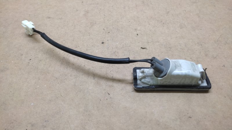 Подсветка номера TRIBECA B10 07-13